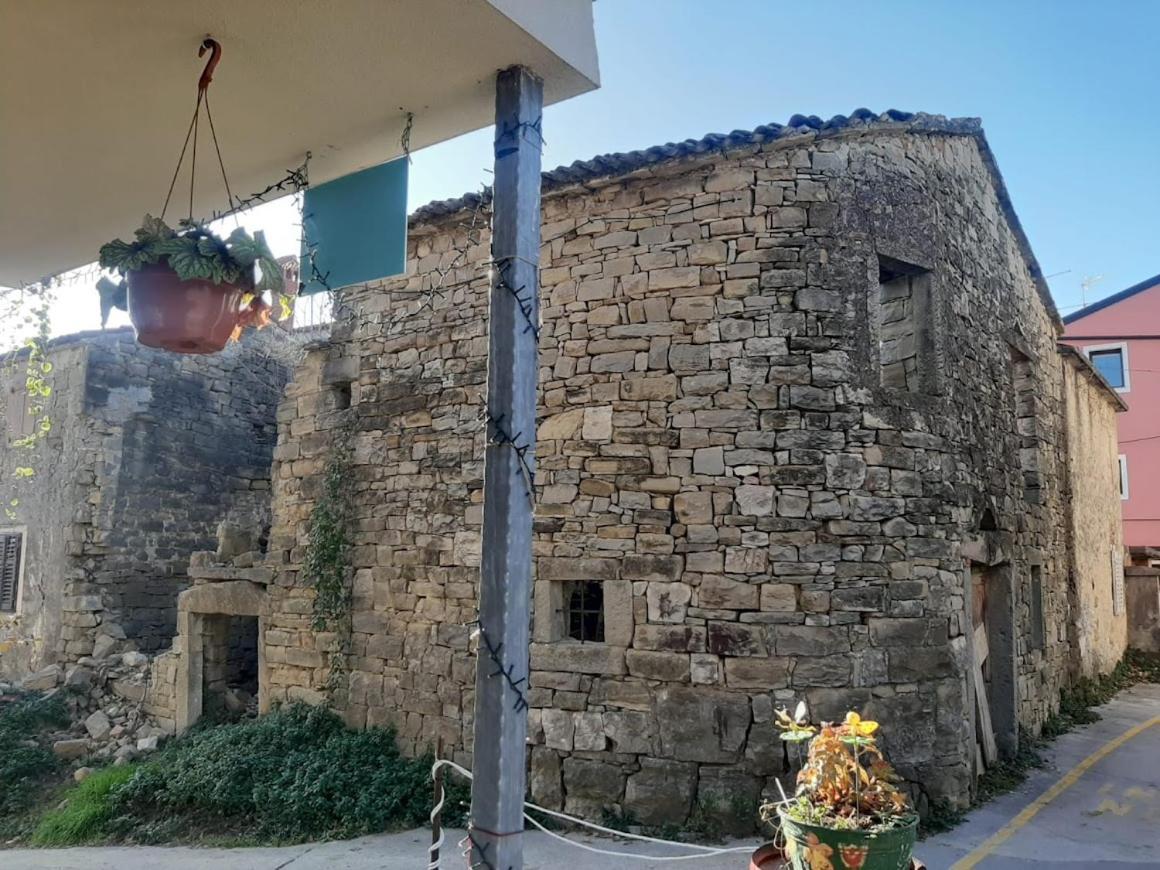 Apartments Padna Goja エクステリア 写真